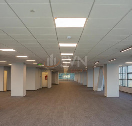 Spatiu comercial cu loc parcare subteran inclus Bucuresti/Pipera