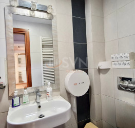 Spatiu comercial cu loc parcare subteran inclus Bucuresti/Dorobanti