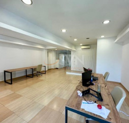 Spatiu comercial cu loc parcare subteran inclus Bucuresti/Dorobanti