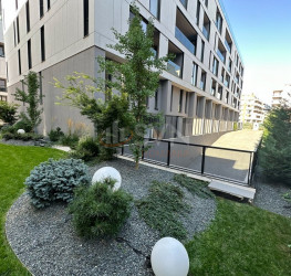 Spatiu comercial cu loc parcare subteran inclus Bucuresti/Herastrau