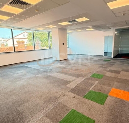 Spatiu comercial cu loc parcare subteran inclus Bucuresti/Floreasca