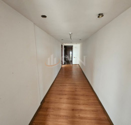 Spatiu comercial cu loc parcare subteran inclus Ialomita/Centru