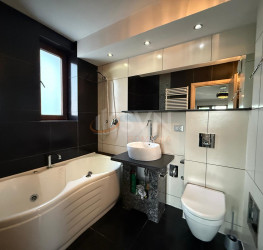 Spatiu comercial cu loc parcare subteran inclus Bucuresti/Mosilor