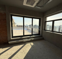 Spatiu comercial cu loc parcare subteran inclus Bucuresti/Floreasca