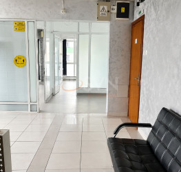 Spatiu comercial cu loc parcare subteran inclus Bucuresti/Domenii
