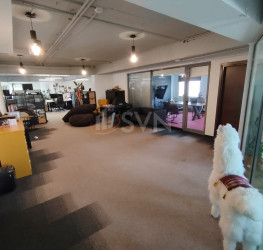Spatiu comercial cu loc parcare subteran inclus Bucuresti/Polona