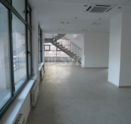 Spatiu comercial with outdoor parking included Bucuresti/Titulescu