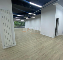 Spatiu comercial with outdoor parking included Bucuresti/Cotroceni