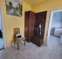 Spatiu comercial with outdoor parking included Bucuresti/Crangasi