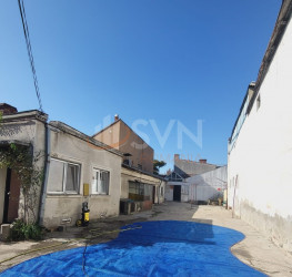 Spatiu comercial with outdoor parking included Bucuresti/Crangasi