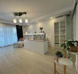 Spatiu comercial with outdoor parking included Ilfov/Stefanesti