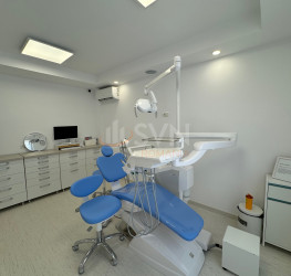 Spatiu comercial with outdoor parking included Ilfov/Stefanesti