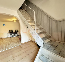 Spatiu comercial with outdoor parking included Bucuresti/Colentina