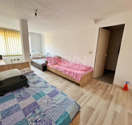 Spatiu comercial with outdoor parking included Bucuresti/Colentina