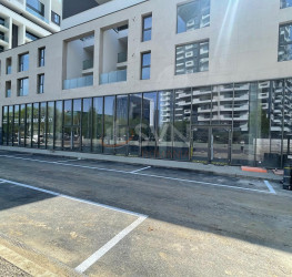 Spatiu comercial with outdoor parking included Bucuresti/Floreasca