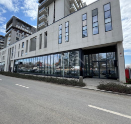 Spatiu comercial with outdoor parking included Bucuresti/Floreasca