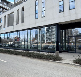 Spatiu comercial with outdoor parking included Bucuresti/Floreasca