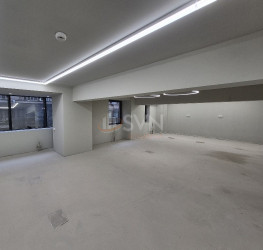 Spatiu comercial with outdoor parking included Bucuresti/Calea Victoriei