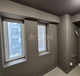 Spatiu comercial with outdoor parking included Bucuresti/Calea Victoriei