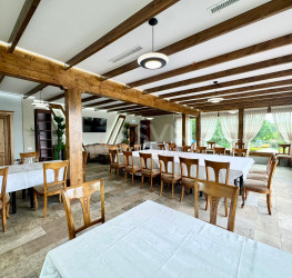 Spatiu comercial with outdoor parking included Bucuresti/Floreasca