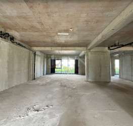 Spatiu comercial with outdoor parking included Bucuresti/Pipera