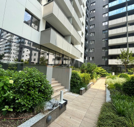 Spatiu comercial with outdoor parking included Bucuresti/Pipera