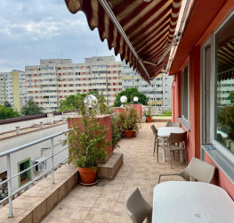 Spatiu comercial with outdoor parking included Bucuresti/Iancului