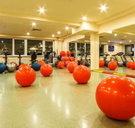 Spatiu comercial with outdoor parking included Bucuresti/Iancului