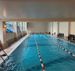 Spatiu comercial with outdoor parking included Bucuresti/Iancului