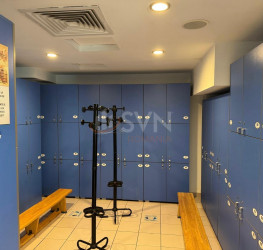 Spatiu comercial with outdoor parking included Bucuresti/Iancului