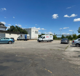 Spatiu comercial with outdoor parking included Ilfov/Otopeni