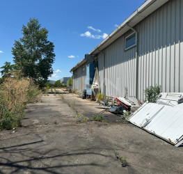 Spatiu comercial with outdoor parking included Ilfov/Otopeni