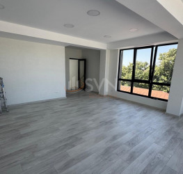 Spatiu comercial with outdoor parking included Ilfov/Popesti-leordeni