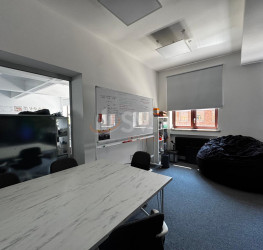 Spatiu comercial with outdoor parking included Bucuresti/Dudesti