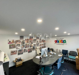 Spatiu comercial with outdoor parking included Bucuresti/Tineretului
