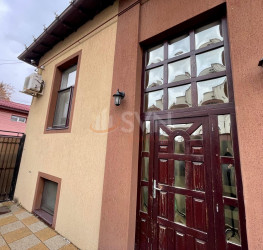 Spatiu comercial with outdoor parking included Bucuresti/Tineretului