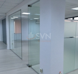 Spatiu comercial with outdoor parking included Bucuresti/Cotroceni