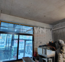 Spatiu comercial with outdoor parking included Bucuresti/Mihai Bravu