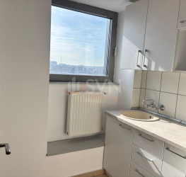 Spatiu comercial with outdoor parking included Bucuresti/Grozavesti