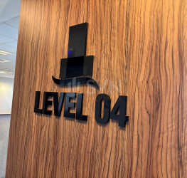 Spatiu comercial with outdoor parking included Bucuresti/Grozavesti