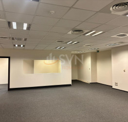 Spatiu comercial with outdoor parking included Bucuresti/Grozavesti