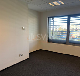 Spatiu comercial with outdoor parking included Bucuresti/Grozavesti