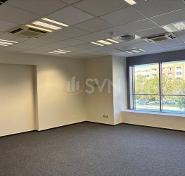 Spatiu comercial with outdoor parking included Bucuresti/Grozavesti