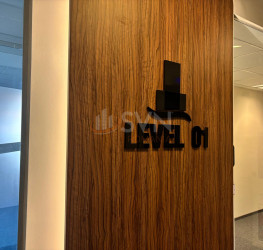 Spatiu comercial with outdoor parking included Bucuresti/Grozavesti