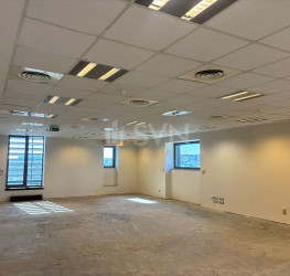 Spatiu comercial with outdoor parking included Bucuresti/Grozavesti