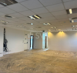 Spatiu comercial with outdoor parking included Bucuresti/Grozavesti