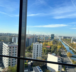 Spatiu comercial with outdoor parking included Bucuresti/Grozavesti