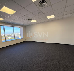 Spatiu comercial with outdoor parking included Bucuresti/Grozavesti