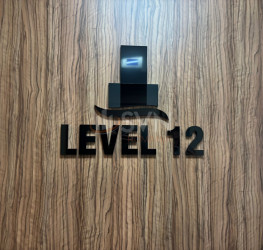 Spatiu comercial with outdoor parking included Bucuresti/Grozavesti