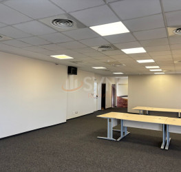 Spatiu comercial with outdoor parking included Bucuresti/Grozavesti